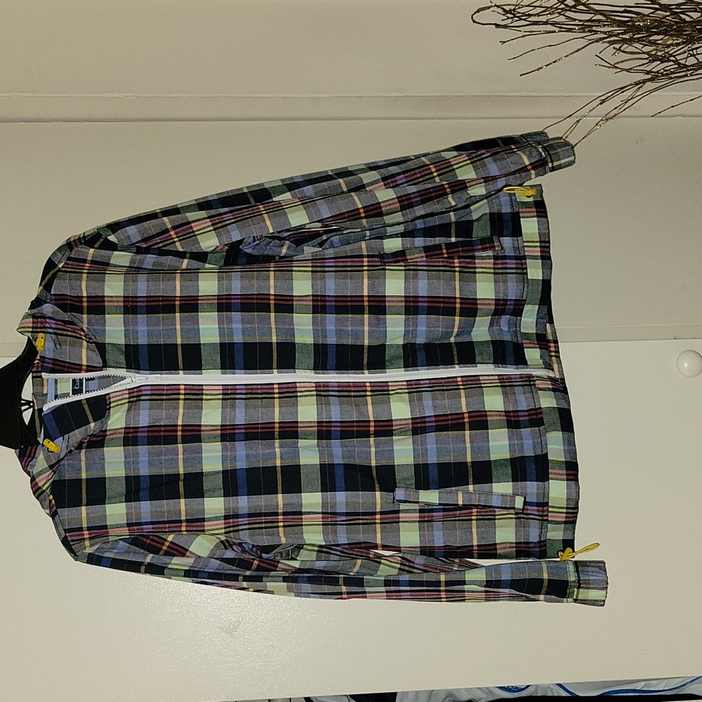 NEW. Club Room Blue and Green Plaid Hooded Zip-Up Jacket. Men's size Small